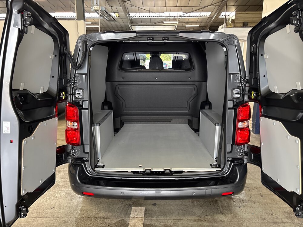 Occasion PEUGEOT Expert EXPERT CA FIXE M BLUEHDI 180 S&S EAT8