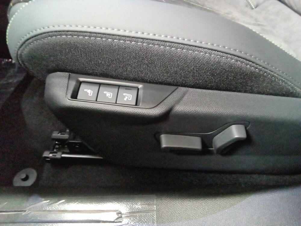 Occasion PEUGEOT 2008 2008 Hybrid 145 e-DCS6 - GT Exclusive