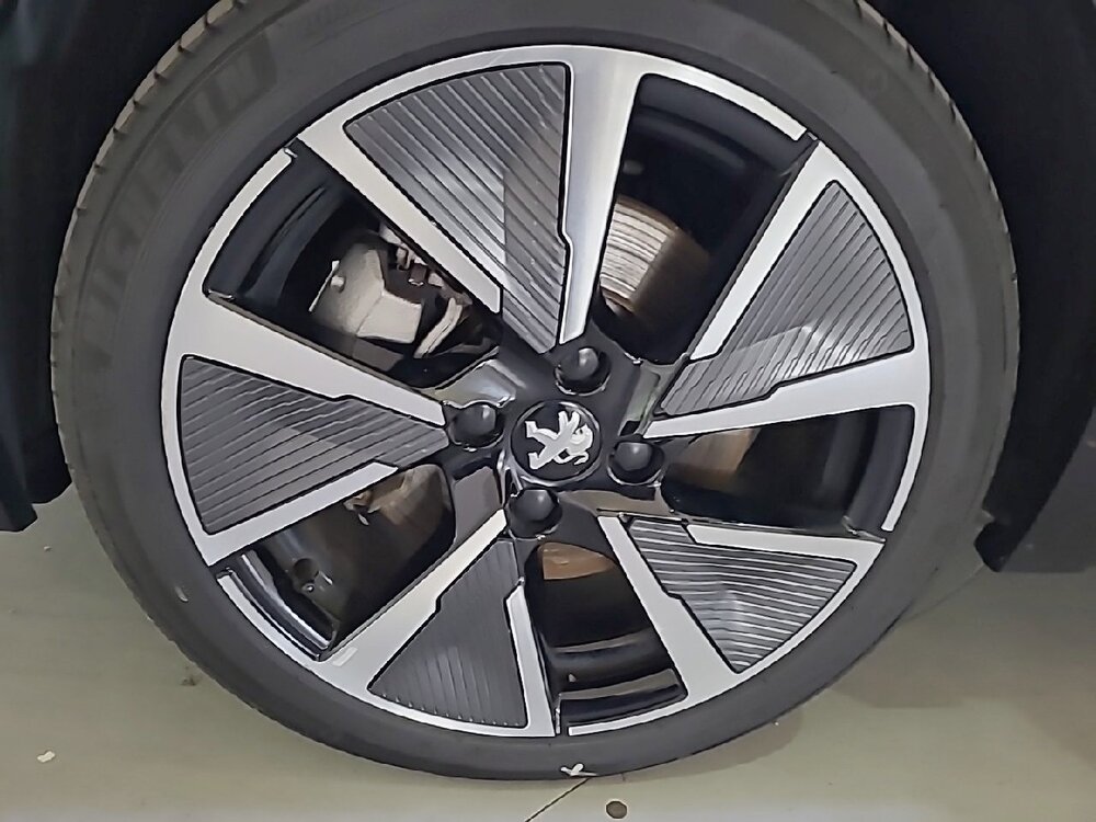 Occasion PEUGEOT 208 208 Electrique 50 kWh 136ch - GT