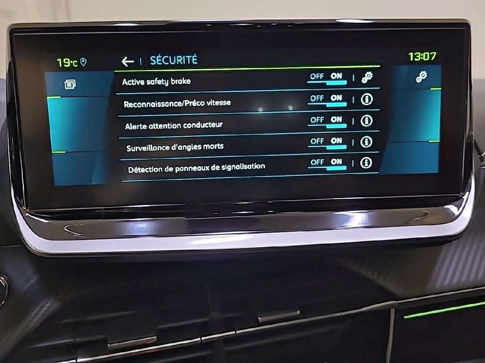 Occasion PEUGEOT 208 208 Electrique 50 kWh 136ch - GT