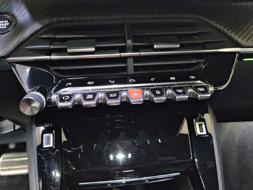 Occasion PEUGEOT 208 208 Electrique 50 kWh 136ch - GT