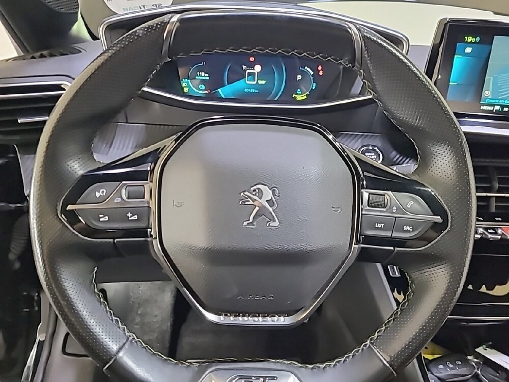 Occasion PEUGEOT 208 208 Electrique 50 kWh 136ch - GT