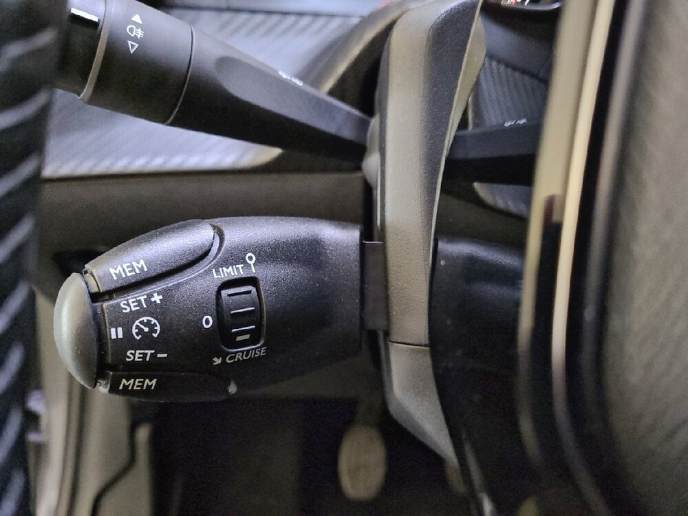 Occasion PEUGEOT 208 208 PureTech 100 S&S BVM6