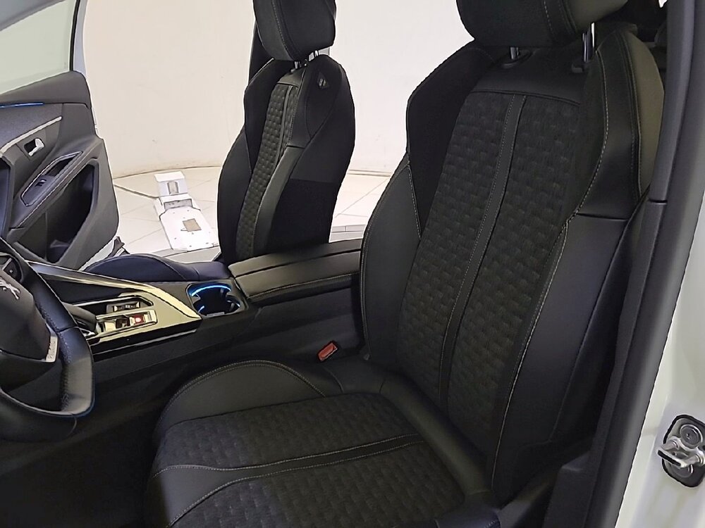 Occasion PEUGEOT 3008 3008 Hybrid 225 e-EAT8 - Roadtrip