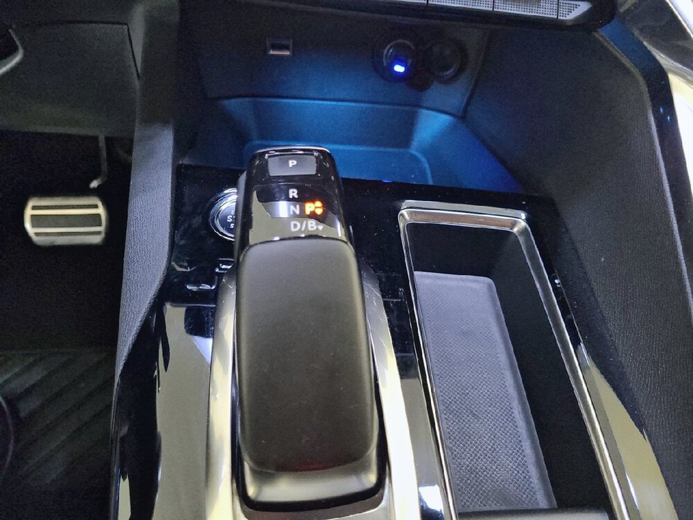 Occasion PEUGEOT 3008 3008 Hybrid 225 e-EAT8 - Roadtrip