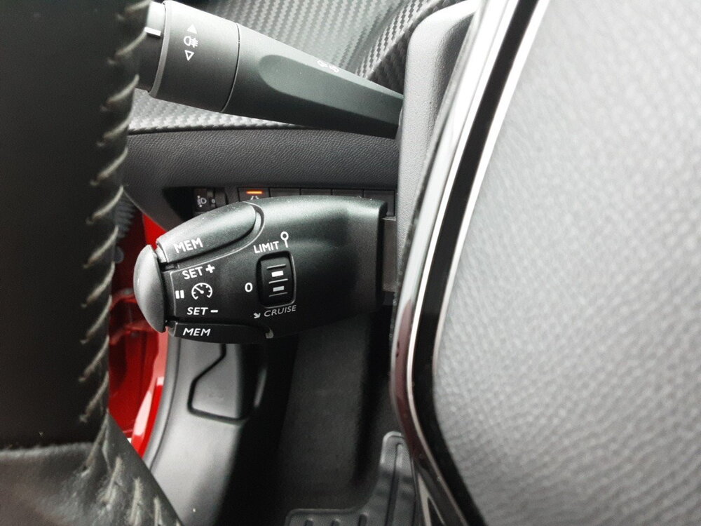 Occasion PEUGEOT 208 208 BlueHDi 100 S&S BVM6 - Active