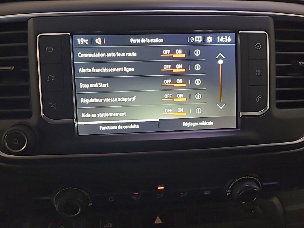 Occasion OPEL Vivaro VIVARO FGN TAILLE M BLUEHDI 180 S&S EAT8