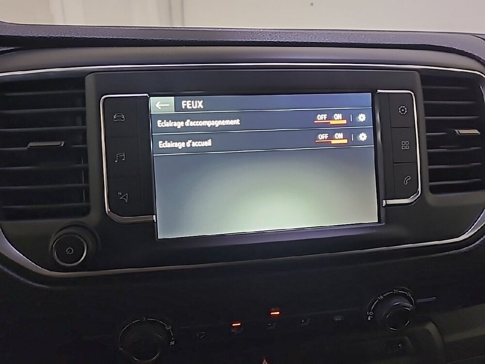 Occasion OPEL Vivaro VIVARO FGN TAILLE M BLUEHDI 180 S&S EAT8