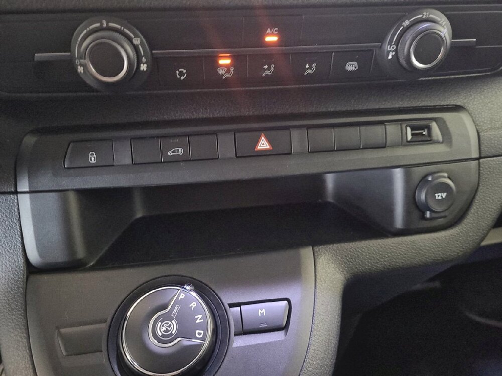 Occasion OPEL Vivaro VIVARO FGN TAILLE M BLUEHDI 180 S&S EAT8