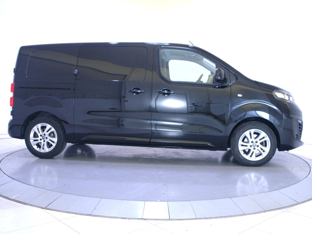 Occasion OPEL Vivaro VIVARO FGN TAILLE M BLUEHDI 180 S&S EAT8
