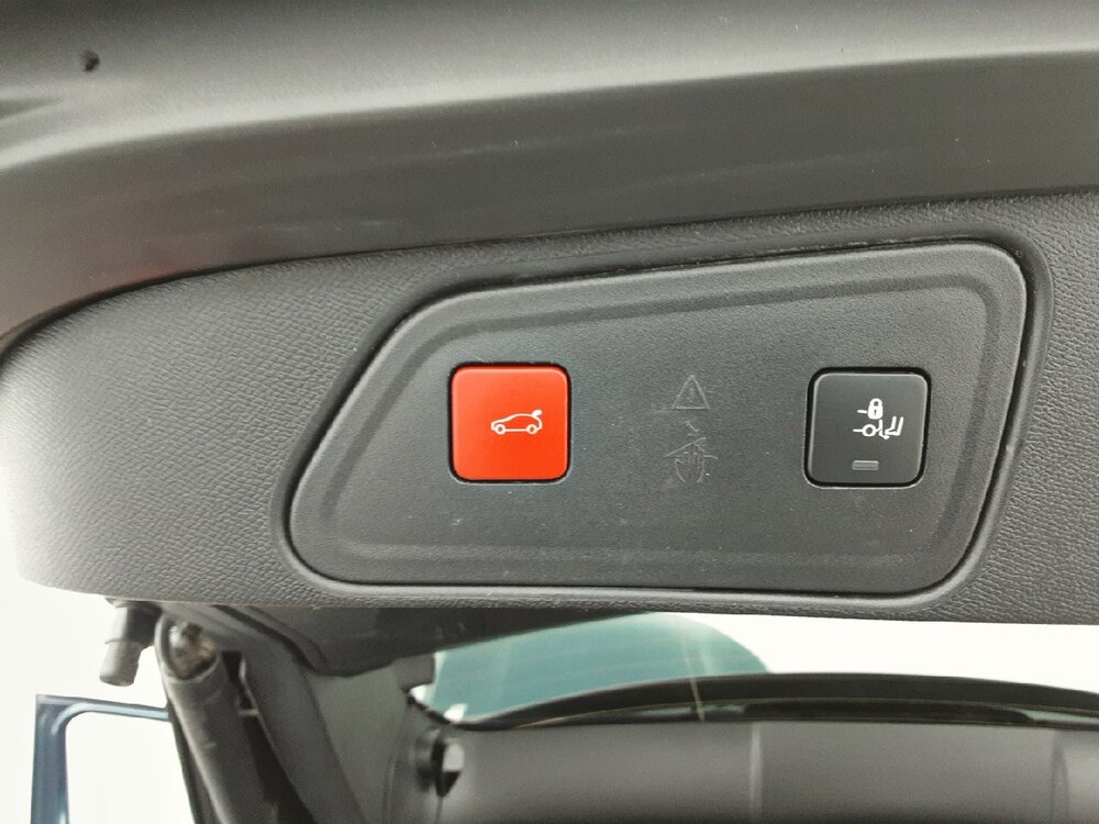 Occasion PEUGEOT 3008 3008 Hybrid 225 e-EAT8 - GT