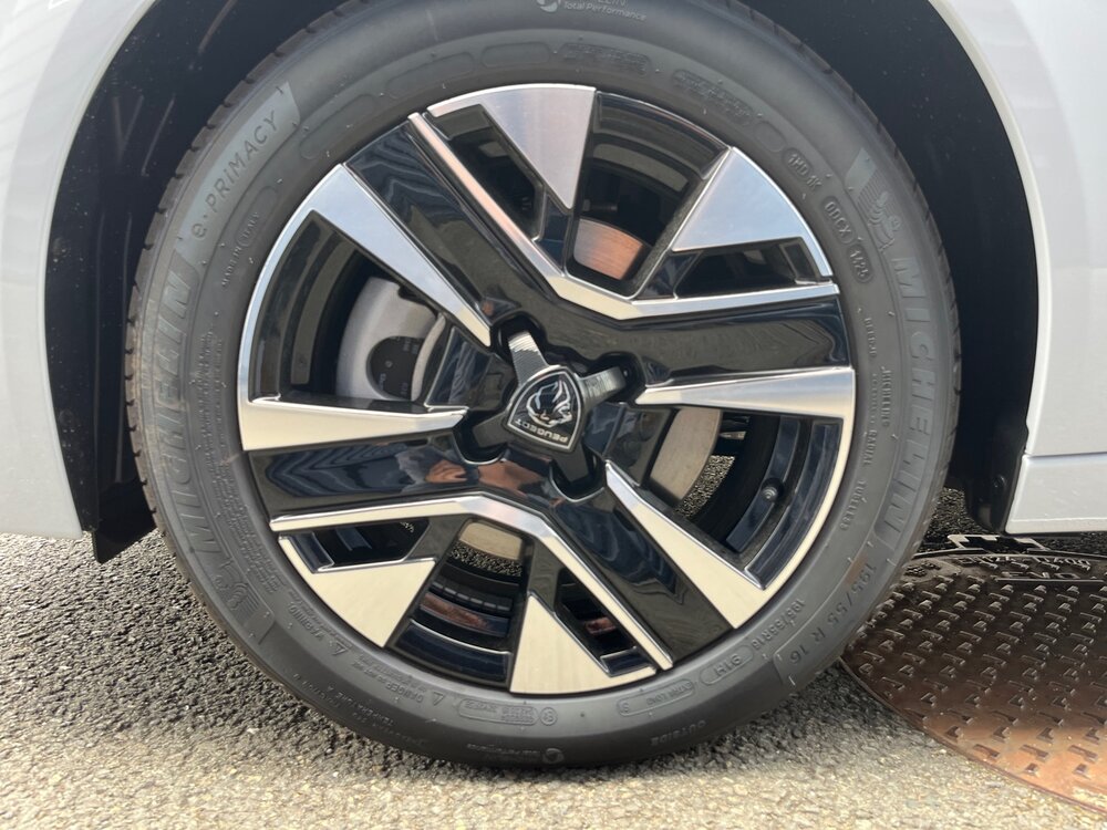 Occasion PEUGEOT 208 208 Hybrid 110 e-DCS6 - Allure