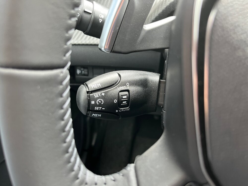 Occasion PEUGEOT 208 208 Hybrid 110 e-DCS6 - Allure