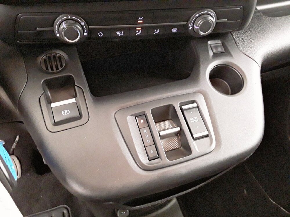 Occasion PEUGEOT Partner E-PARTNER FOURGON M 800 KG 136 CH BATTERIE 50 KWH