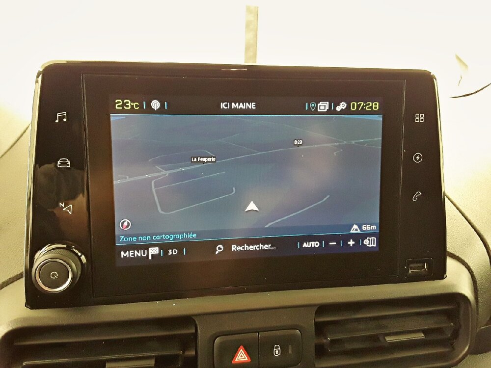 Occasion PEUGEOT Partner E-PARTNER FOURGON M 800 KG 136 CH BATTERIE 50 KWH