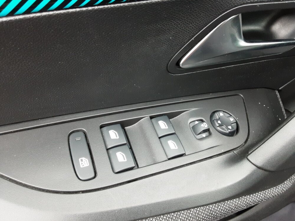 Occasion PEUGEOT 2008 2008 PureTech 100 S&S BVM6 - Style