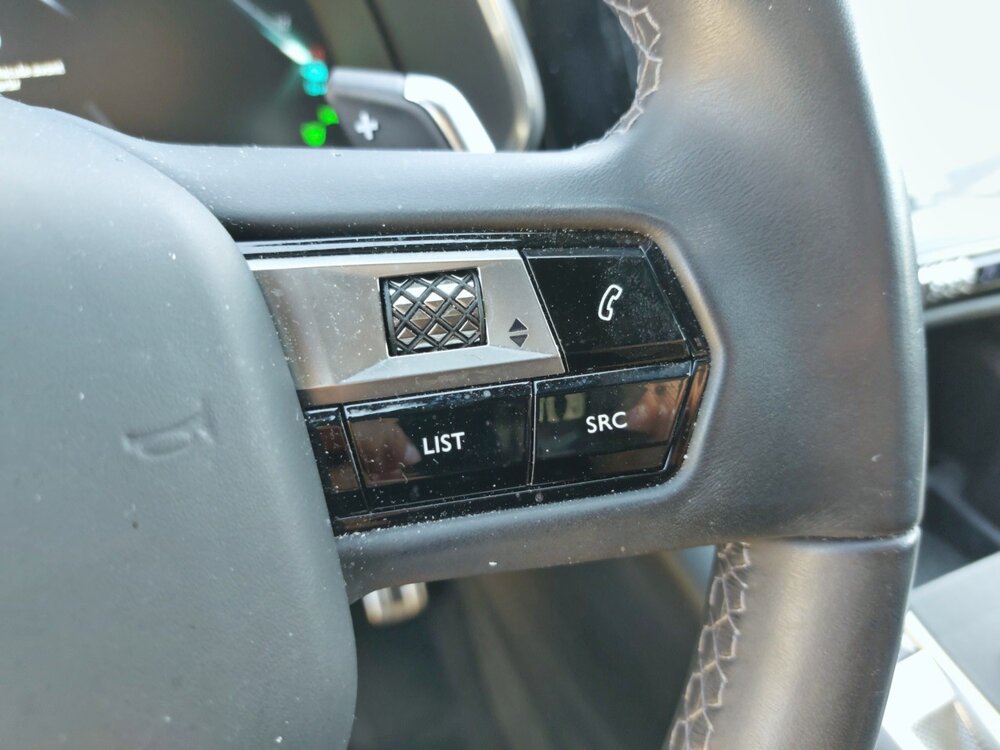 Occasion DS DS 7 Crossback DS7 Crossback Hybride E-Tense 300 EAT8 4x4 - Louvre