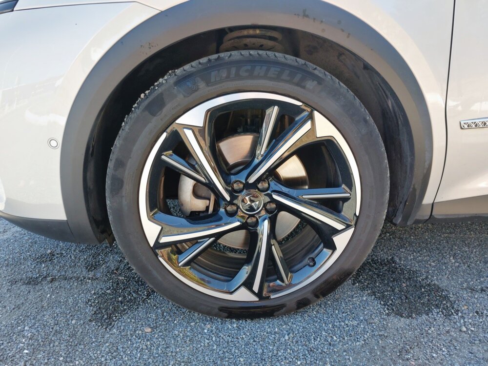 Occasion DS DS 7 Crossback DS7 Crossback Hybride E-Tense 300 EAT8 4x4 - Louvre