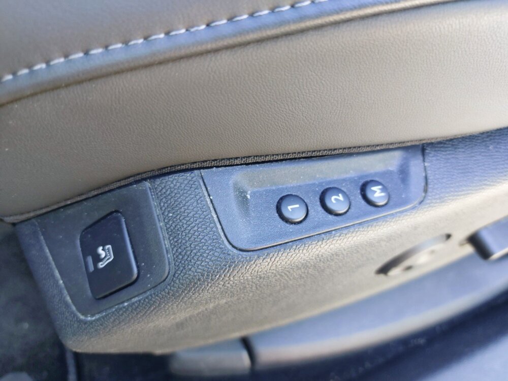 Occasion DS DS 7 Crossback DS7 Crossback Hybride E-Tense 300 EAT8 4x4 - Louvre