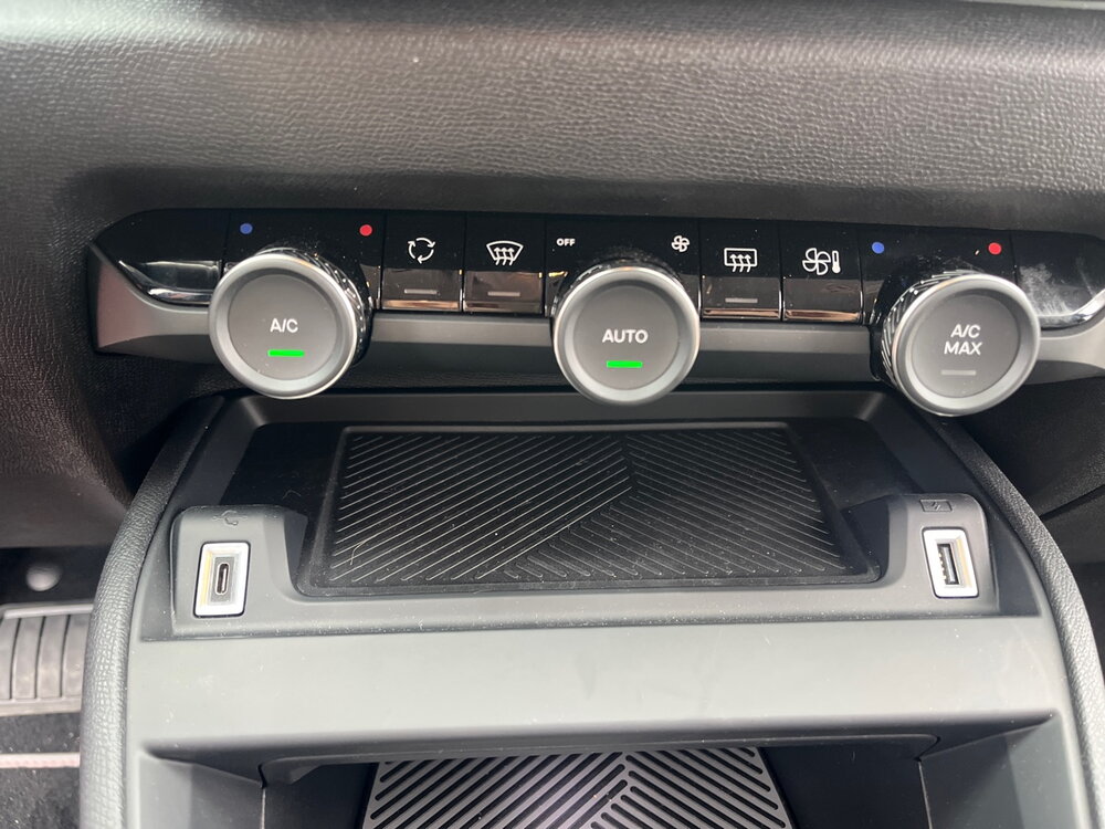 Occasion CITROEN C4 C4 Hybride 145 e-DCS6 - Collection
