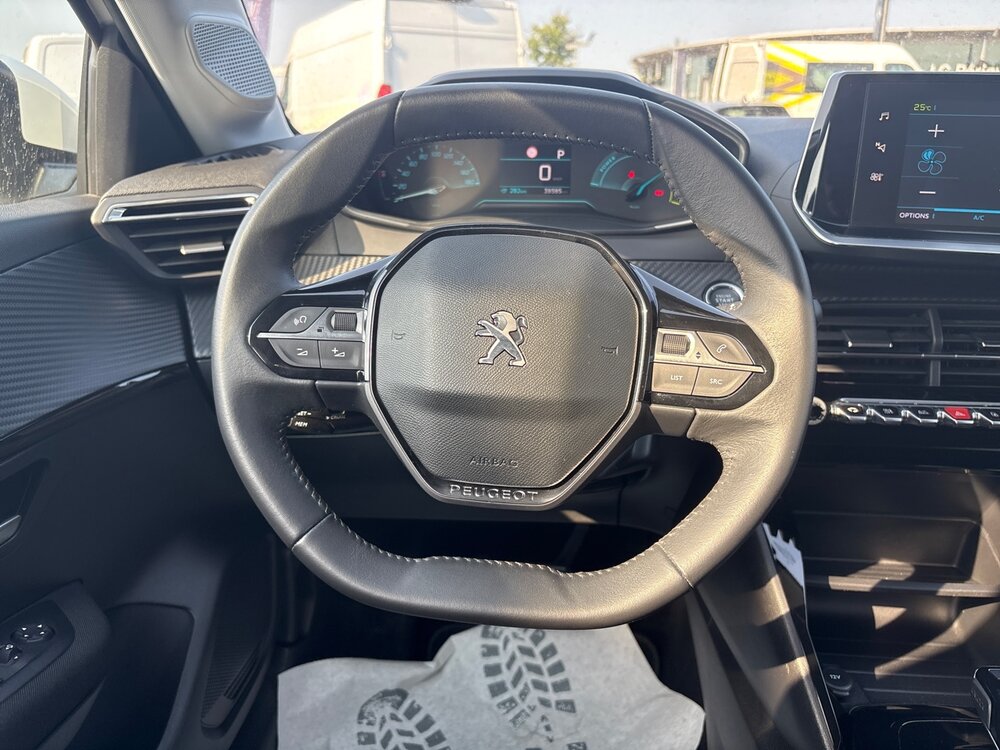 Occasion PEUGEOT 208 208 Electrique 50 kWh 136ch - Active Business