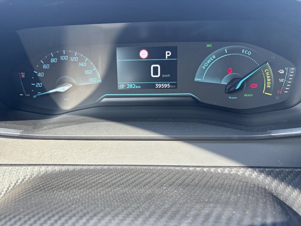 Occasion PEUGEOT 208 208 Electrique 50 kWh 136ch - Active Business