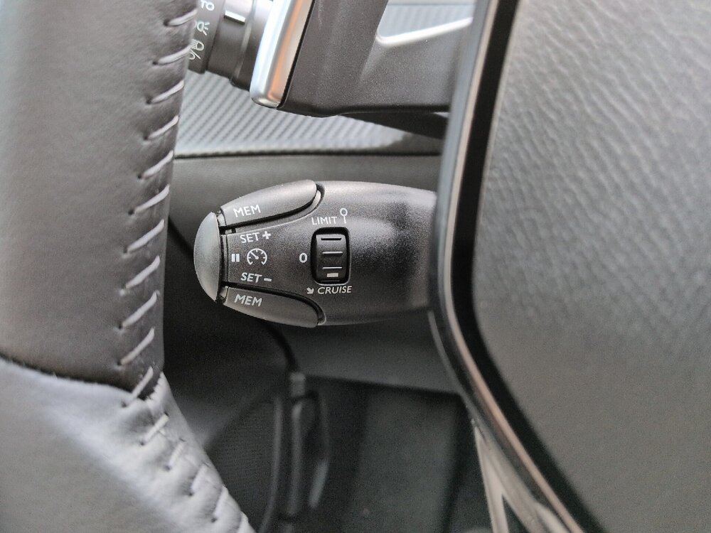 Occasion PEUGEOT 208 208 Hybrid 110 e-DCS6 - Allure