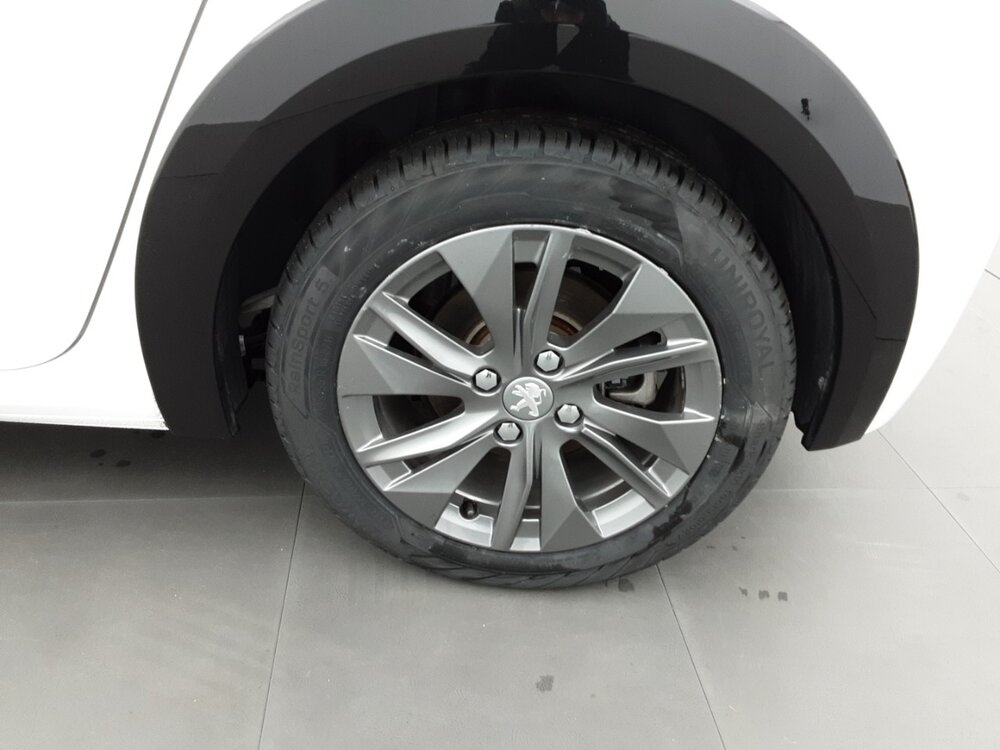 Occasion PEUGEOT 208 208 Electrique 50 kWh 136ch - Active Business