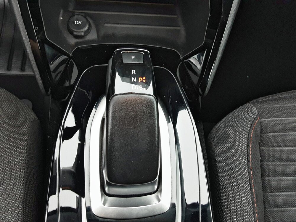 Occasion PEUGEOT 208 208 Electrique 50 kWh 136ch - Active Business