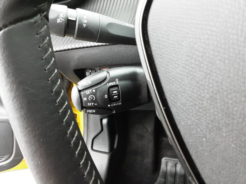 Occasion PEUGEOT 208 208 BlueHDi 100 S&S BVM6 - Active