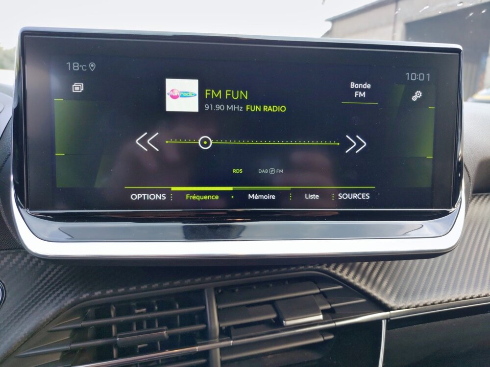 Occasion PEUGEOT 208 208 PureTech 100 S&S BVM6 - Allure Business