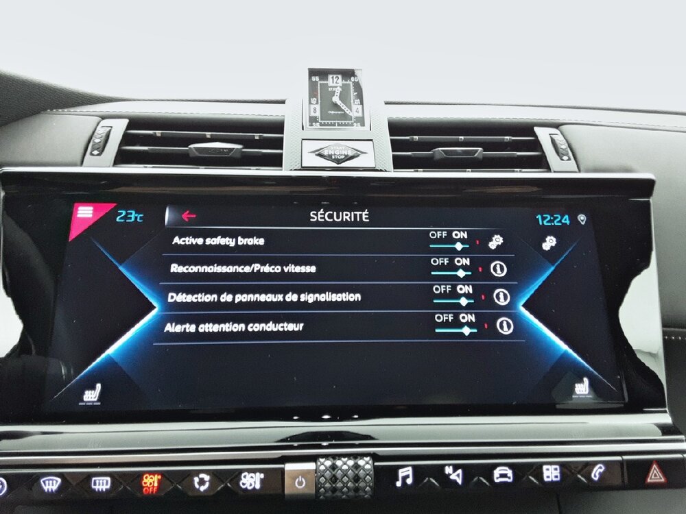 Occasion DS DS 7 Crossback DS7 Crossback Hybride E-Tense 300 EAT8 4x4 - Louvre