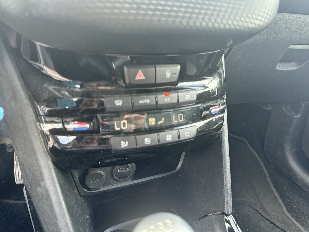 Occasion PEUGEOT 2008 2008 BlueHDi 100ch S&S BVM5 - Allure