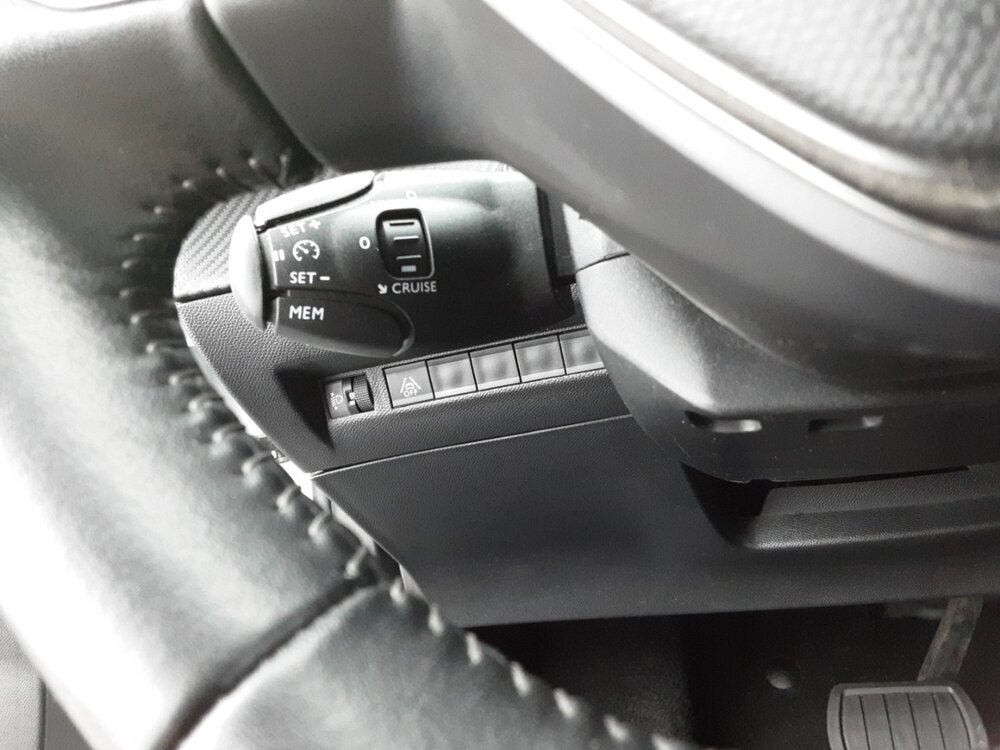 Occasion PEUGEOT 2008 2008 Moteur électrique 136 ch - Allure Business