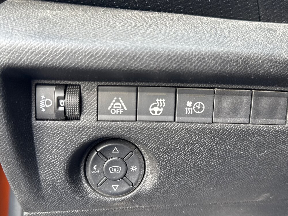 Occasion CITROEN C4 e-C4 136 ch Automatique - Shine