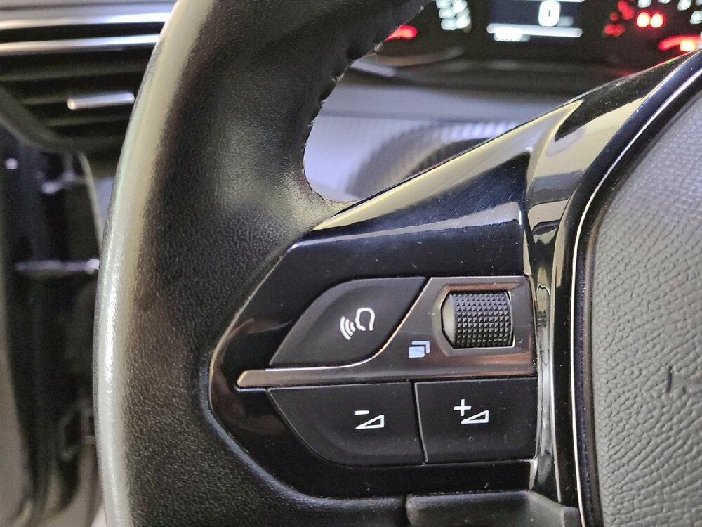 Occasion PEUGEOT 208 208 PureTech 100 S&S BVM6