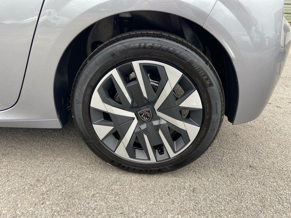Occasion PEUGEOT 208 208 Hybrid 100 e-DCS6 - Active