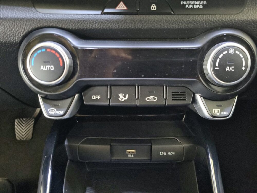 Occasion KIA Stonic Stonic 1.0 T-GDi 100 ch MHEV iBVM6 - Launch Edition Business