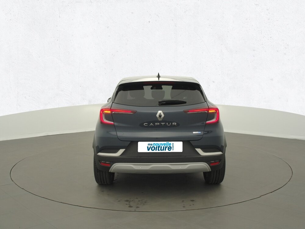 Occasion RENAULT Captur Captur E-Tech 145 - 21