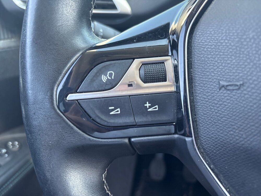 Occasion PEUGEOT 3008 3008 Puretech 130ch S&S BVM6 - Allure