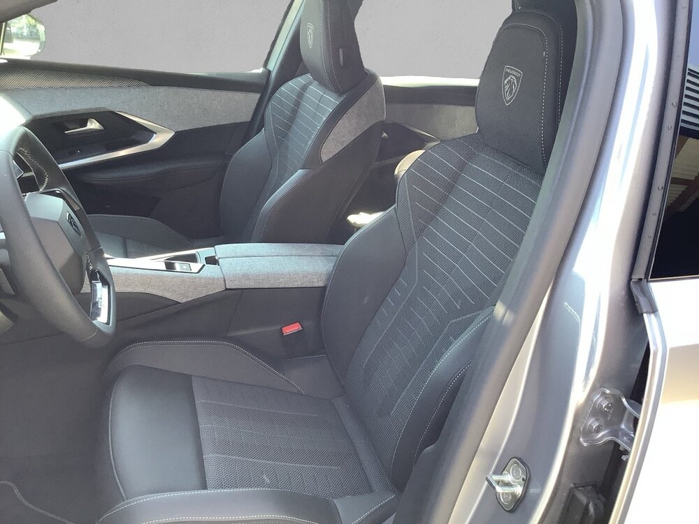 Occasion PEUGEOT 3008 3008 Electrique 73 kWh 210 ch - GT