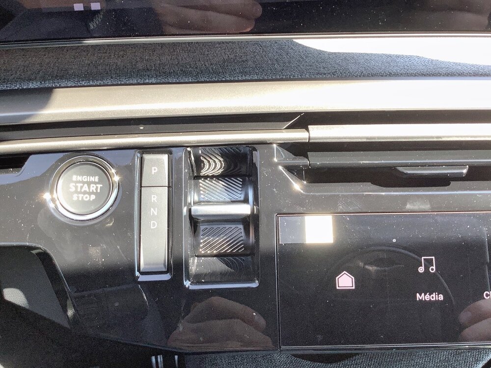 Occasion PEUGEOT 3008 3008 Electrique 73 kWh 210 ch - GT