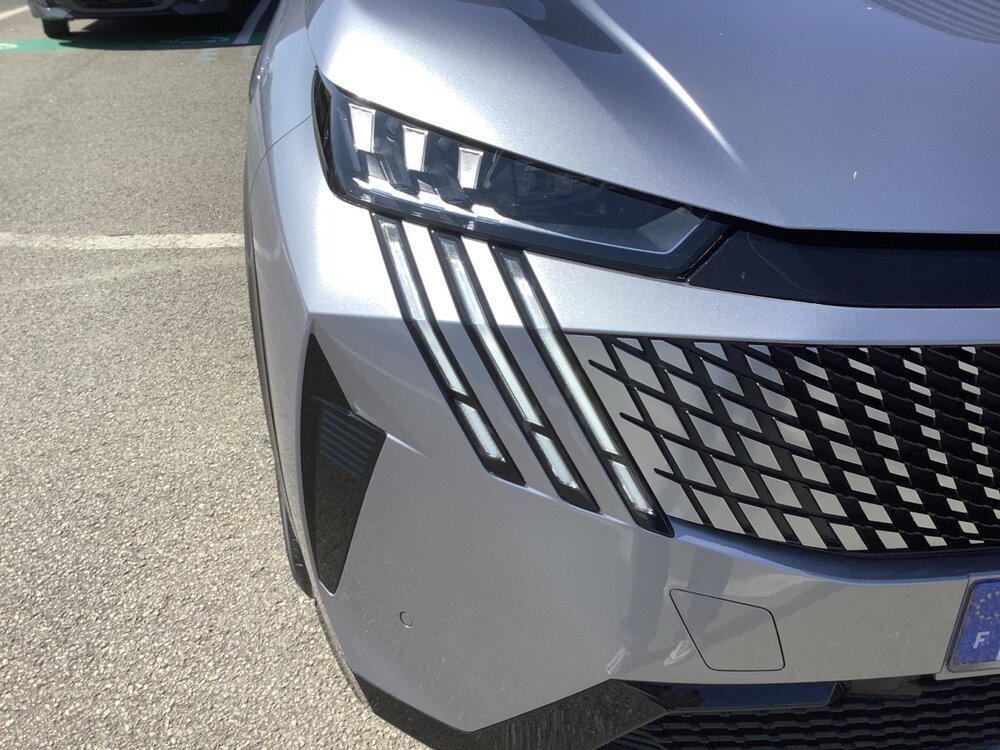 Occasion PEUGEOT 3008 3008 Electrique 73 kWh 210 ch - GT