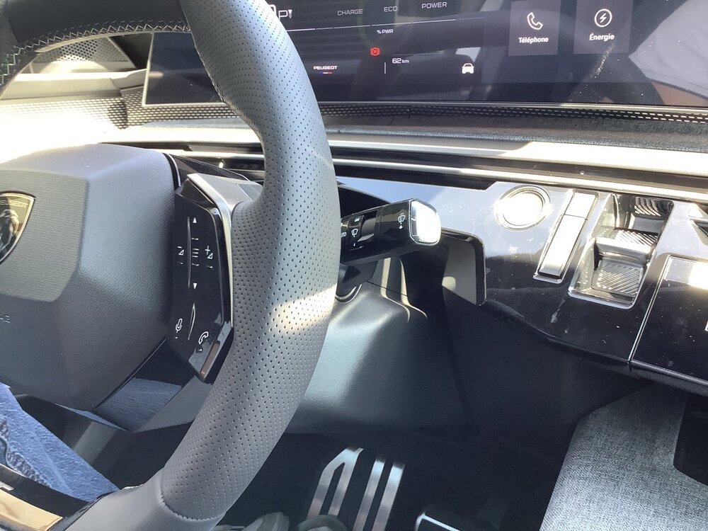 Occasion PEUGEOT 3008 3008 Electrique 73 kWh 210 ch - GT