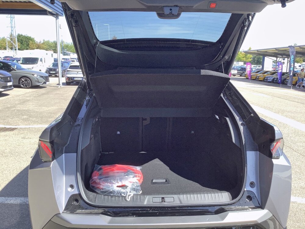 Occasion PEUGEOT 3008 3008 Electrique 73 kWh 210 ch - GT