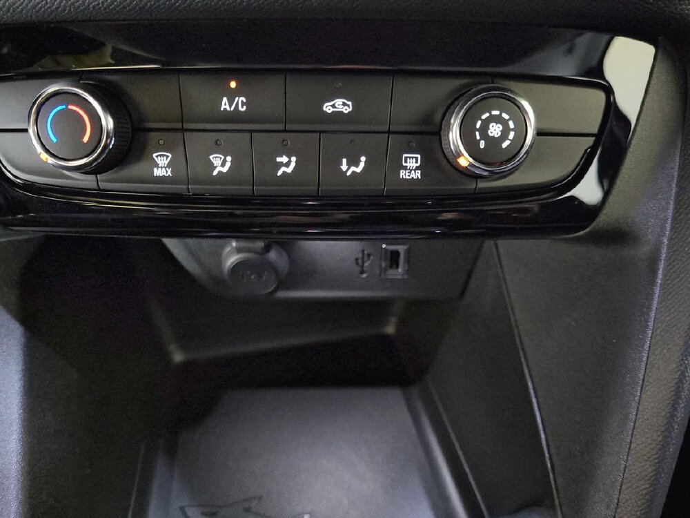 Occasion OPEL Corsa Corsa 1.2 Turbo 100 ch BVM6 - Elegance