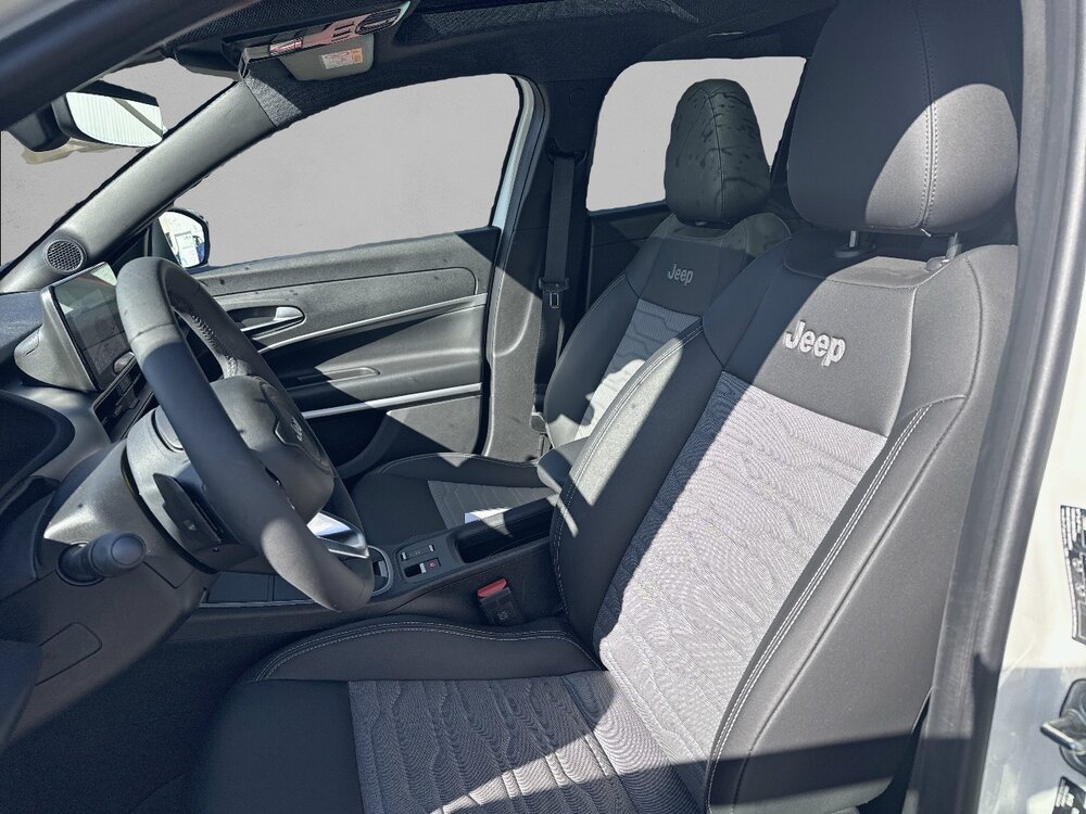 Occasion JEEP Avenger Avenger 1.2 Turbo T3 136 ch e-Hybrid BVR6 4xe - Overland