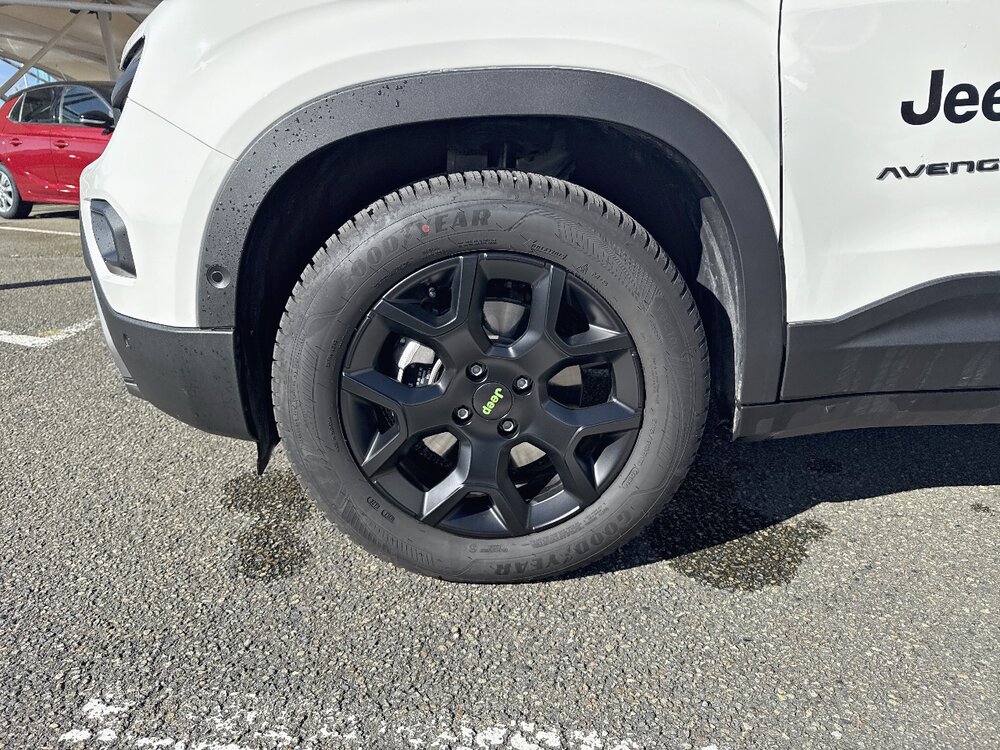 Occasion JEEP Avenger Avenger 1.2 Turbo T3 136 ch e-Hybrid BVR6 4xe - Overland