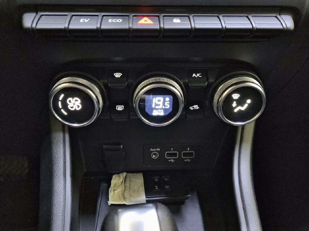 Occasion RENAULT Captur Captur E-Tech 145 - 21 - Business