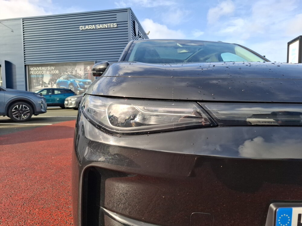 Occasion LEAPMOTOR C10 C10 REEV 28.4 kWh - 158 kW - Design